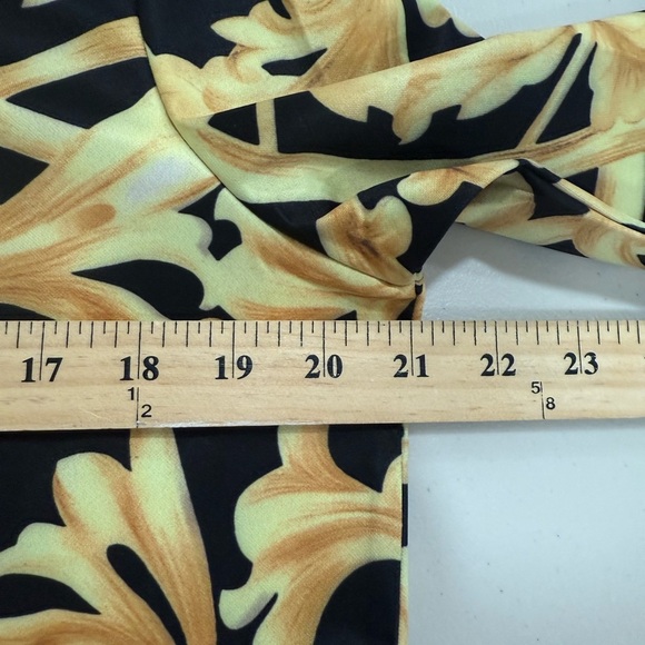 Mango USA 2 Pc Suit with pineapple embroidered sequins Size L - Picture 6 of 11